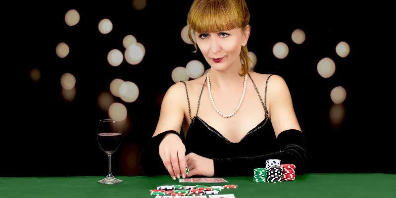 Lợi ích khi chơi Baccarat Online